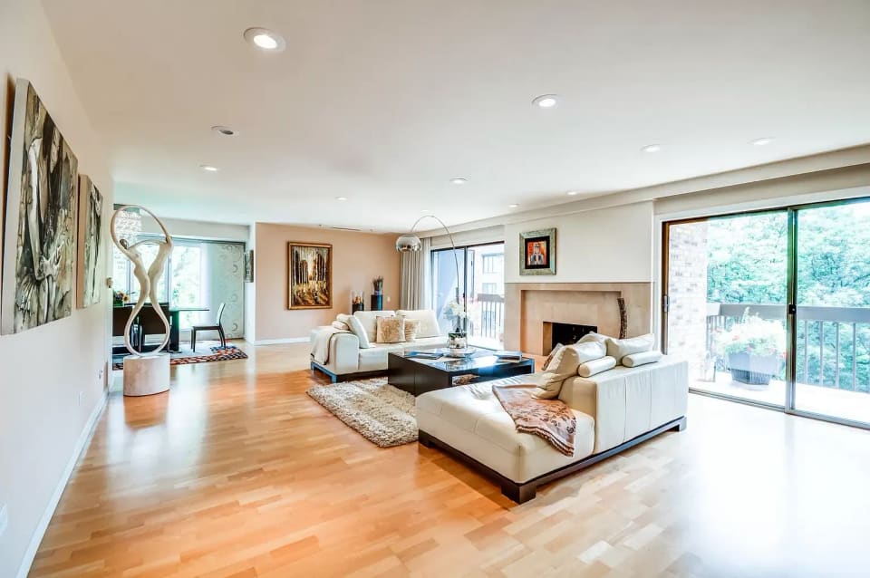 1740 Mission Hills Road Apartment 402, Northbrook, IL 60062, photo 2