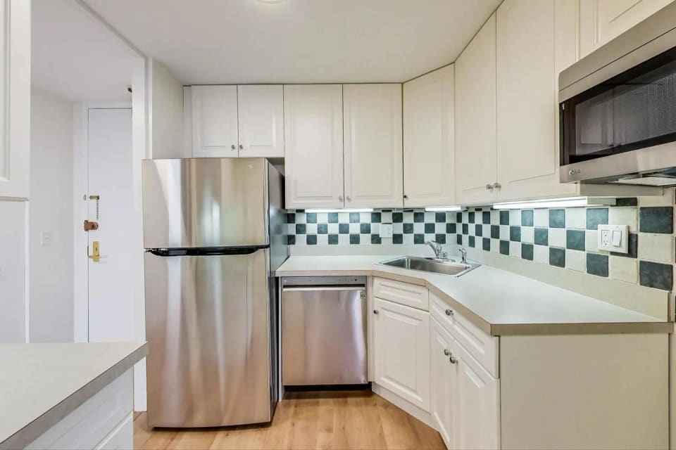 2650 N Lakeview Avenue Unit: 2007, Chicago, IL 60614, photo 7