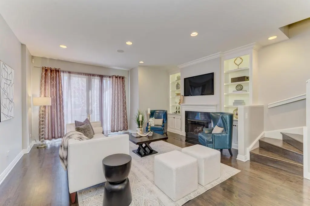 512 N Peoria Street, Chicago, IL 60642, photo 8