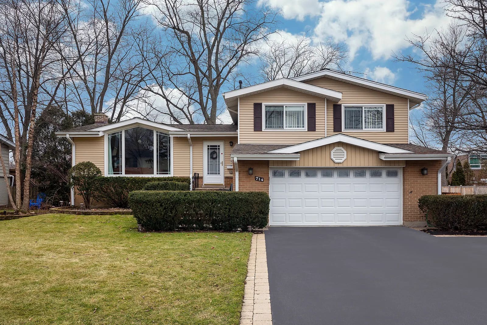 714 Appletree Lane, Deerfield, IL 60015, exterior