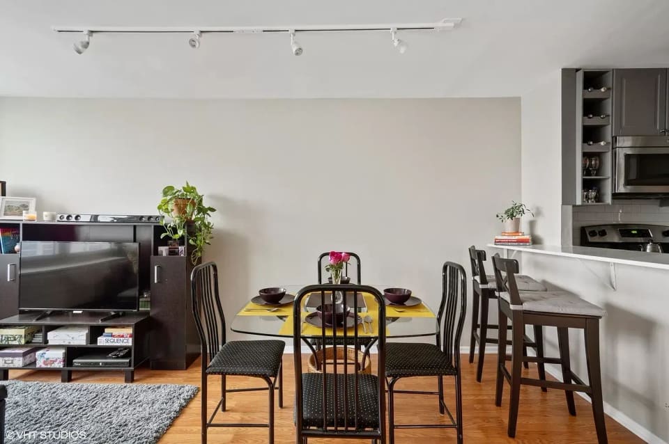88 West Schiller Street Apartment 3005L, Chicago, IL 60610, photo 4